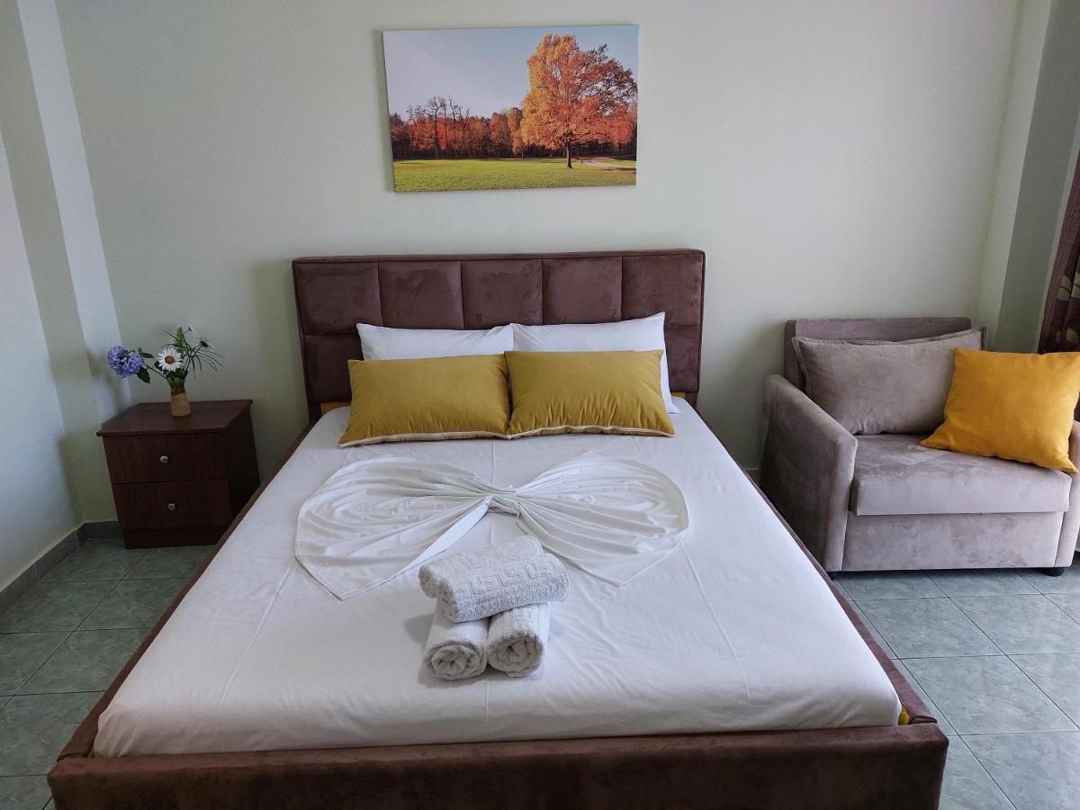 The Sun House Apartment Sarande Luaran gambar