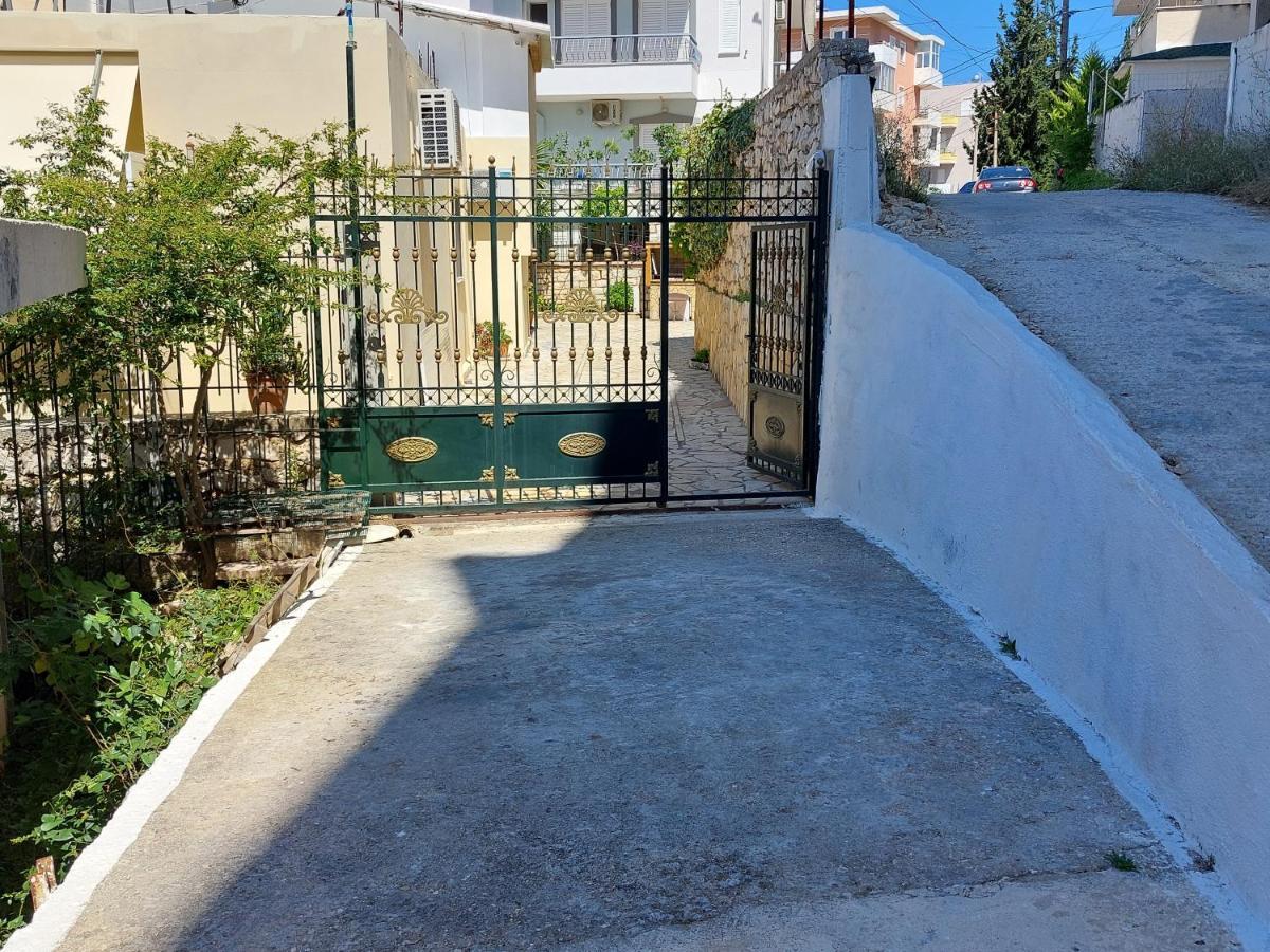 The Sun House Apartment Sarande Luaran gambar