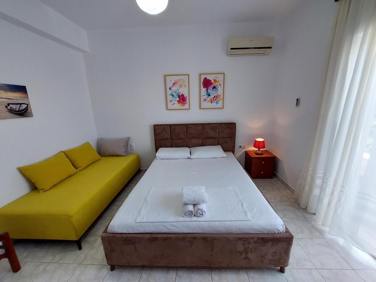 The Sun House Apartment Sarande Luaran gambar