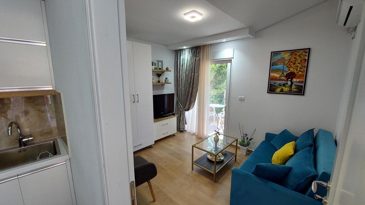 The Sun House Apartment Sarande Luaran gambar