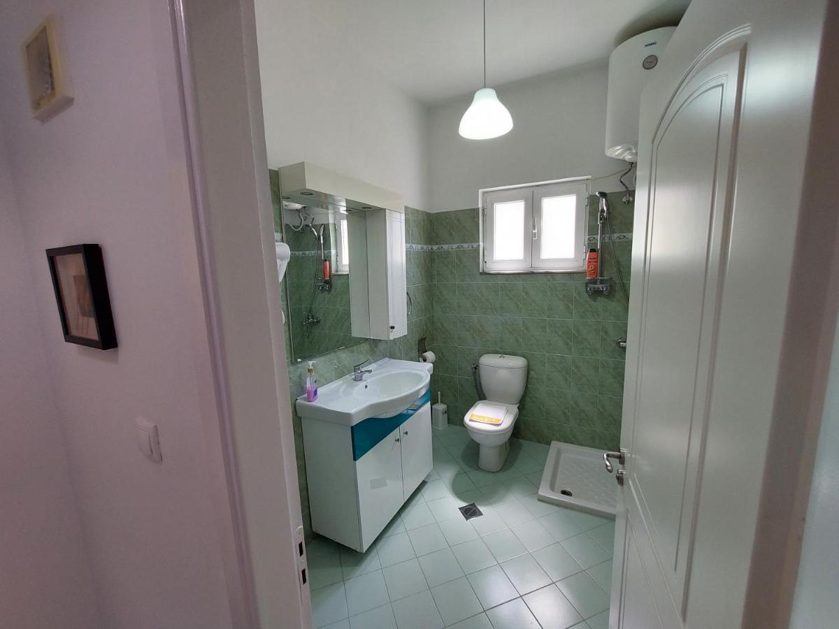 The Sun House Apartment Sarande Luaran gambar